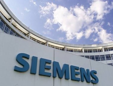 Δίκη Siemens: Οι συνήγοροι των κατηγορουμένων ζητούν την αποβολή δημοσίου και ΟΤΕ